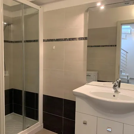 E Residenza Prealba לבנטו