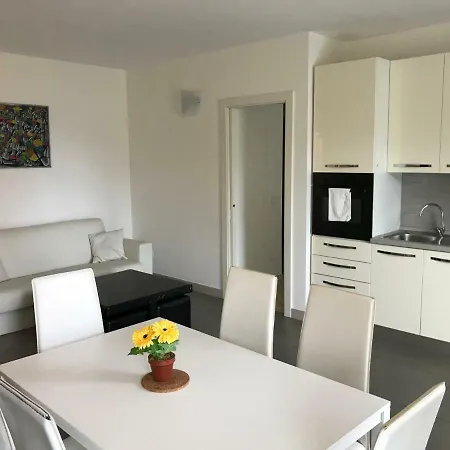 E Residenza Prealba Guest house *