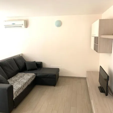 E Residenza Prealba 레반토